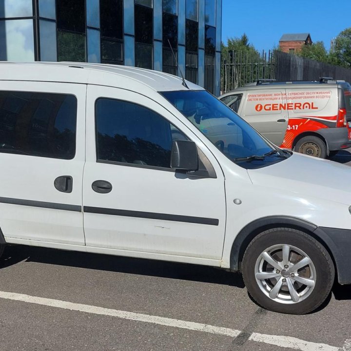 Opel Combo, 2006