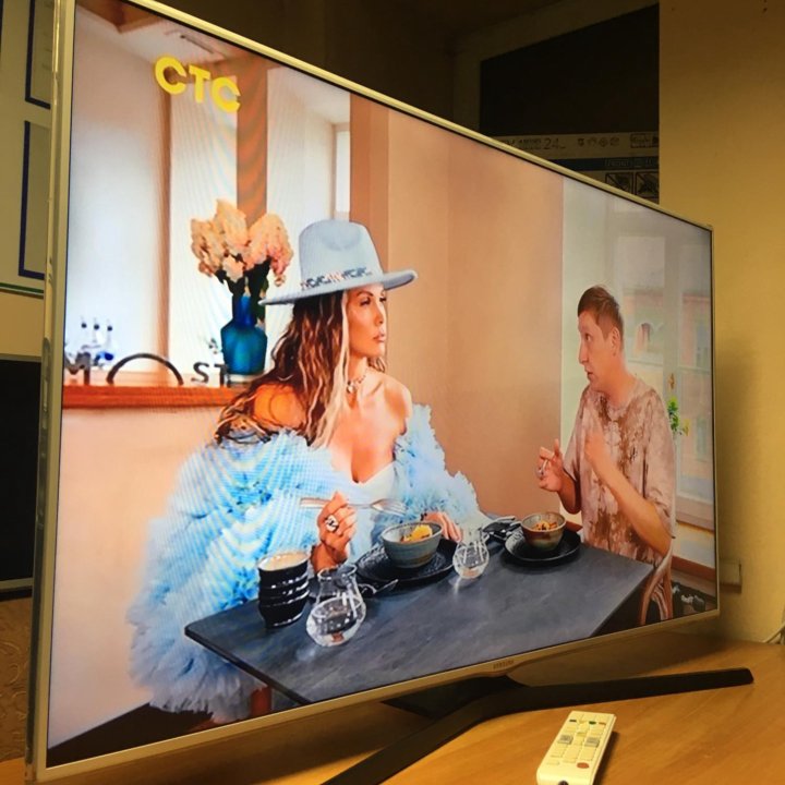 Samsung UE46F6510AB (117см) Smart Tv Wi-Fi