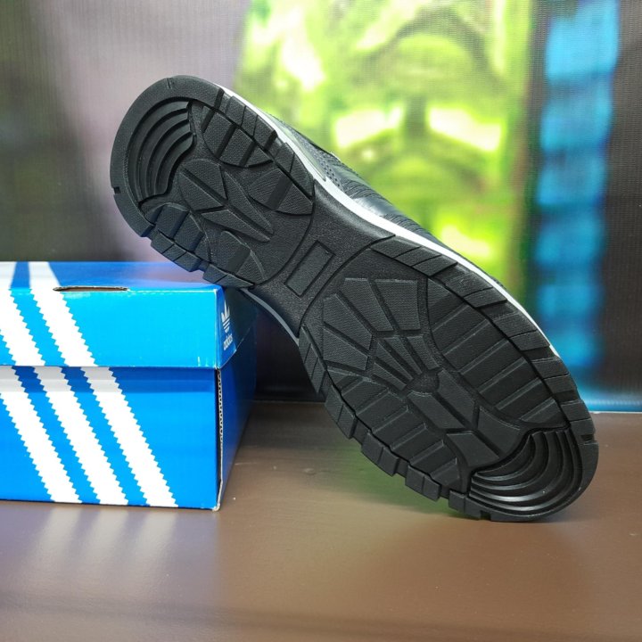 Кроссовки Adidas демисезон артикул 202 серый