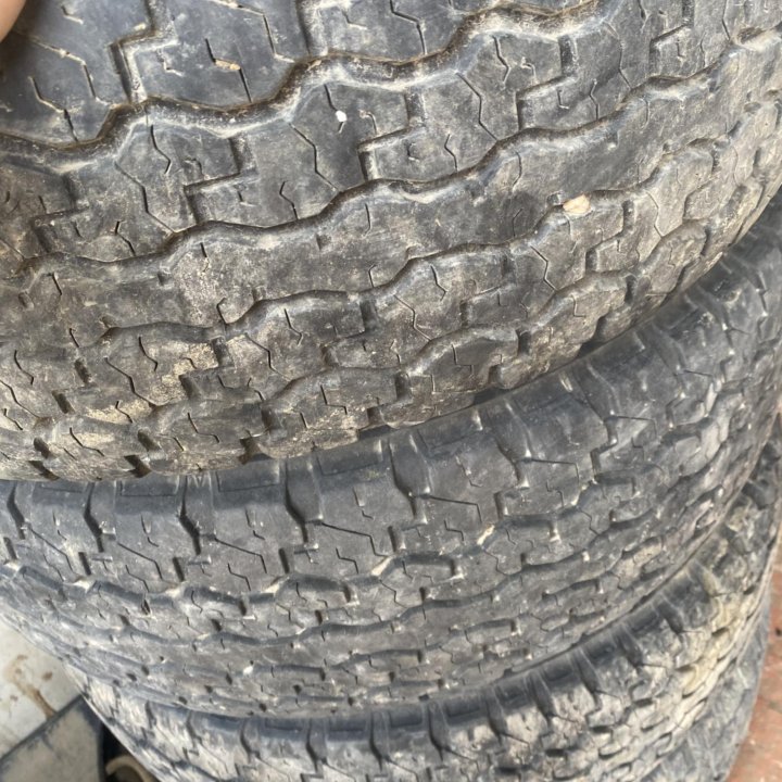 275/70r16