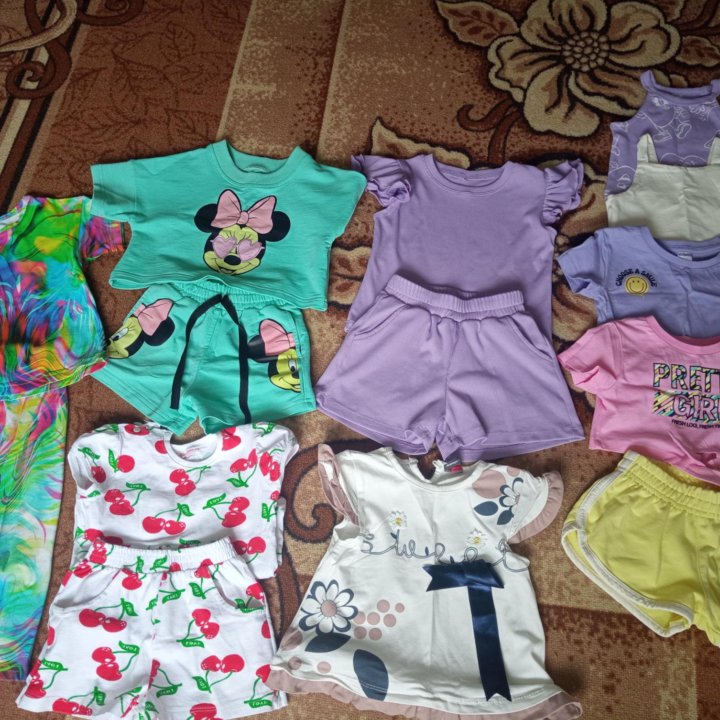 Вещи пакетом на девочку