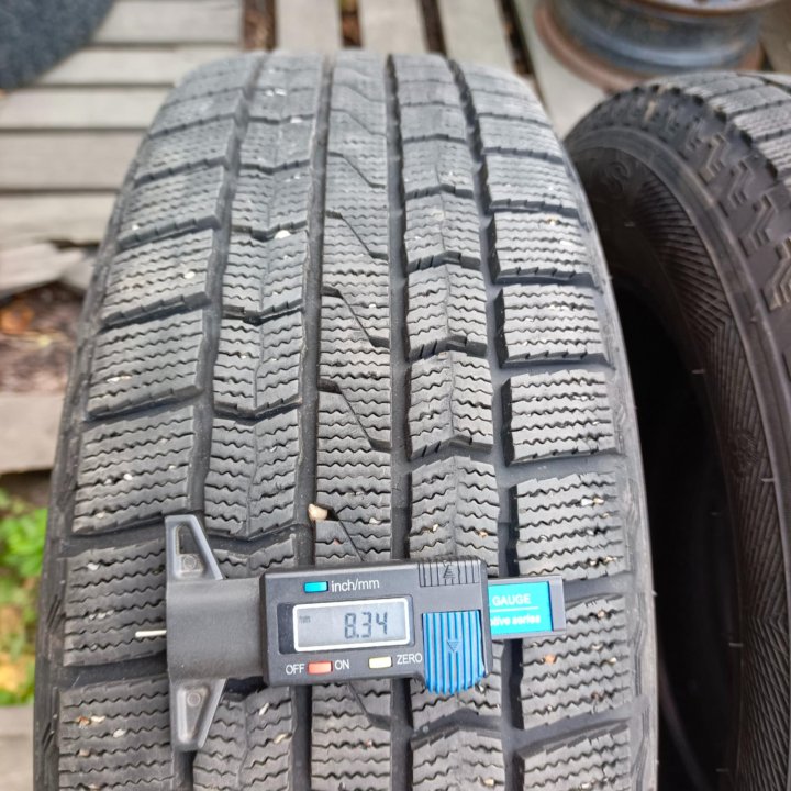 195/65 R15 Maxxis SP3 Premitra Ice