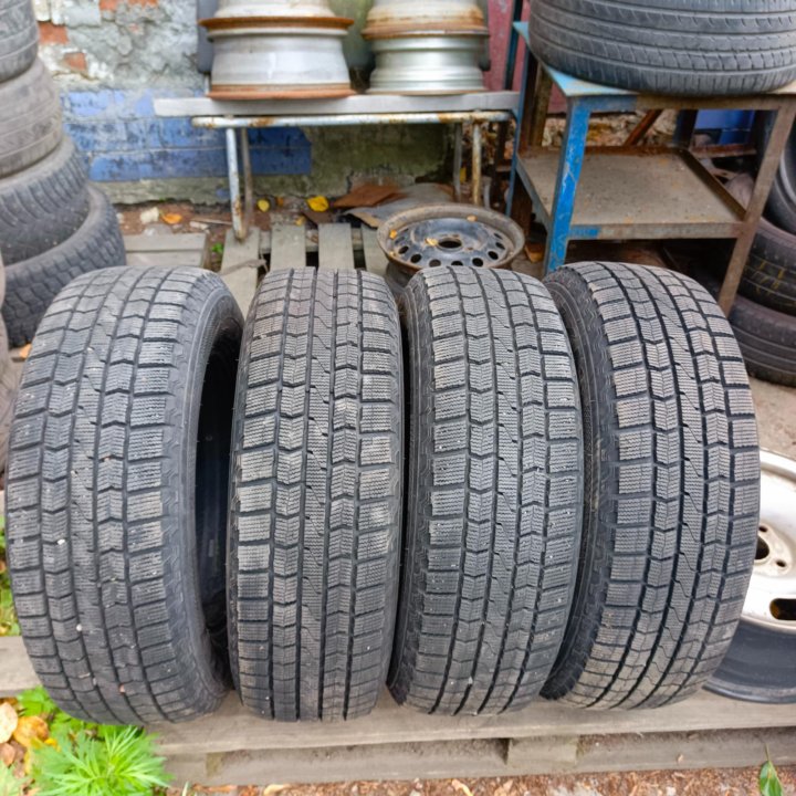 195/65 R15 Maxxis SP3 Premitra Ice