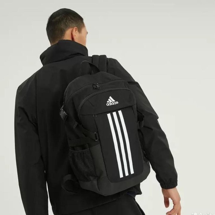 Спортивный рюкзак adidas