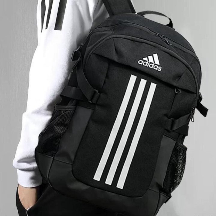 Спортивный рюкзак adidas