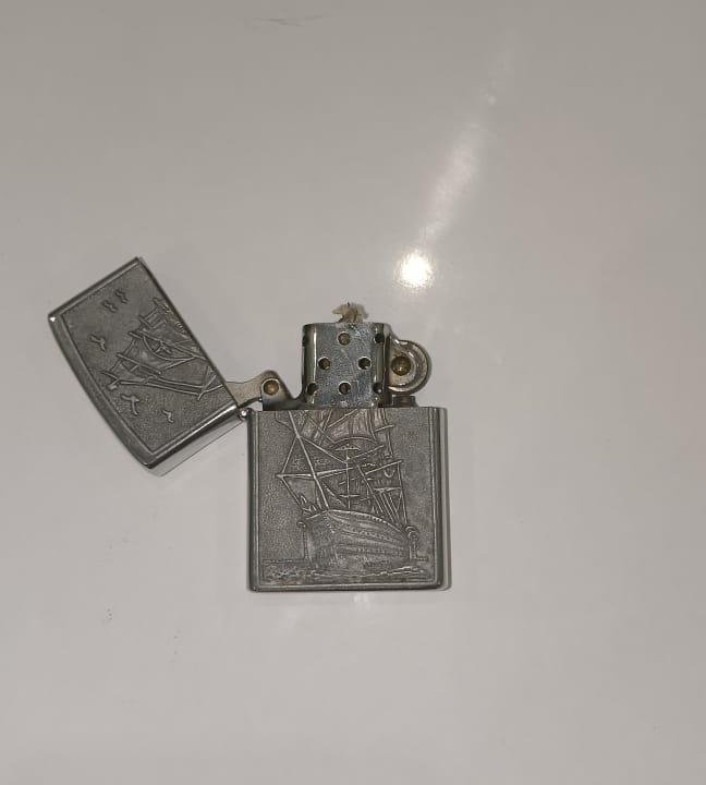 Зажигалка Zippo