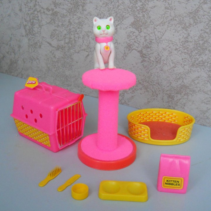 1982 Mattel Barbie Pet Kitten Fluff котенок