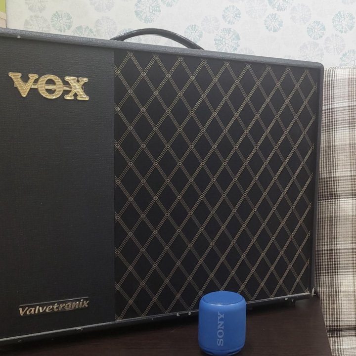 Ламповый комбоусилитель Vox vt100x