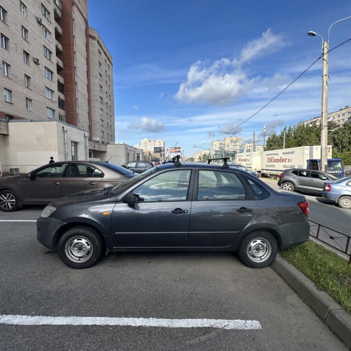 ВАЗ (Lada) Granta, 2016