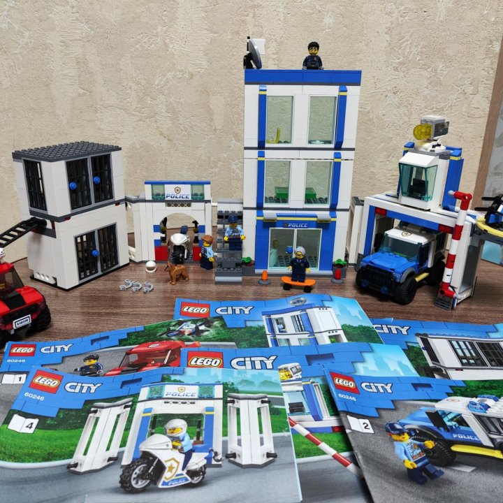 Конструктор Lego city Полицейский участок оригинал