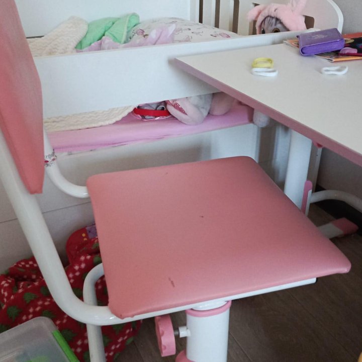 Стол,стул для школьника (трансфер)