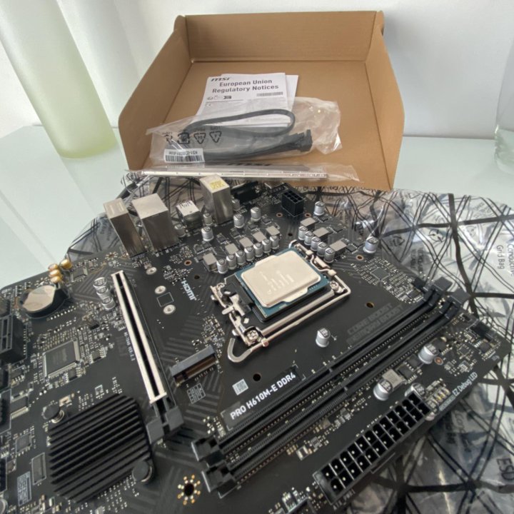 Процессор i3 12100f LGA 1700