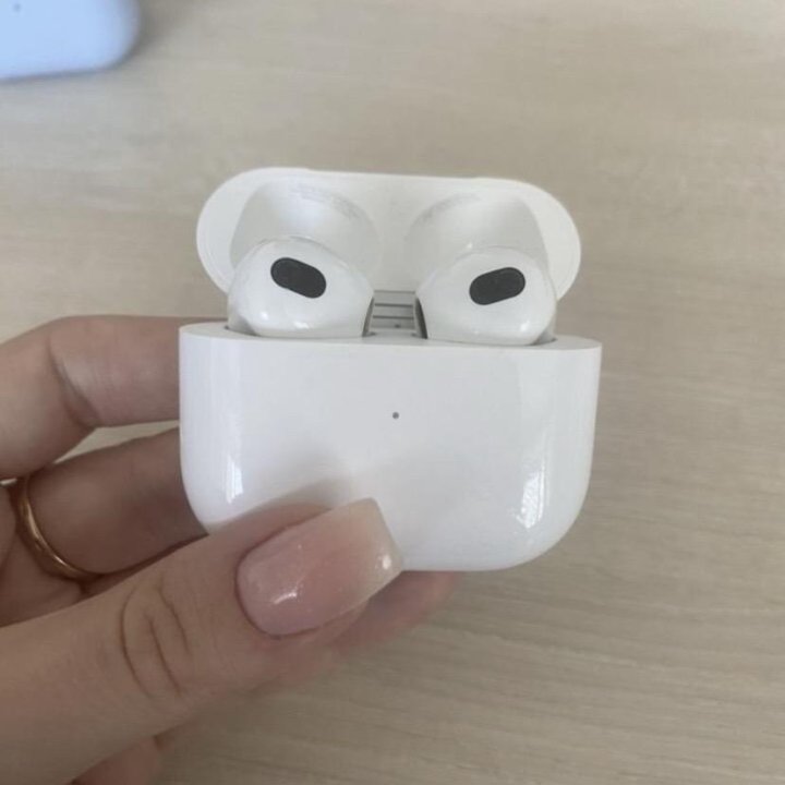 AirPods 3