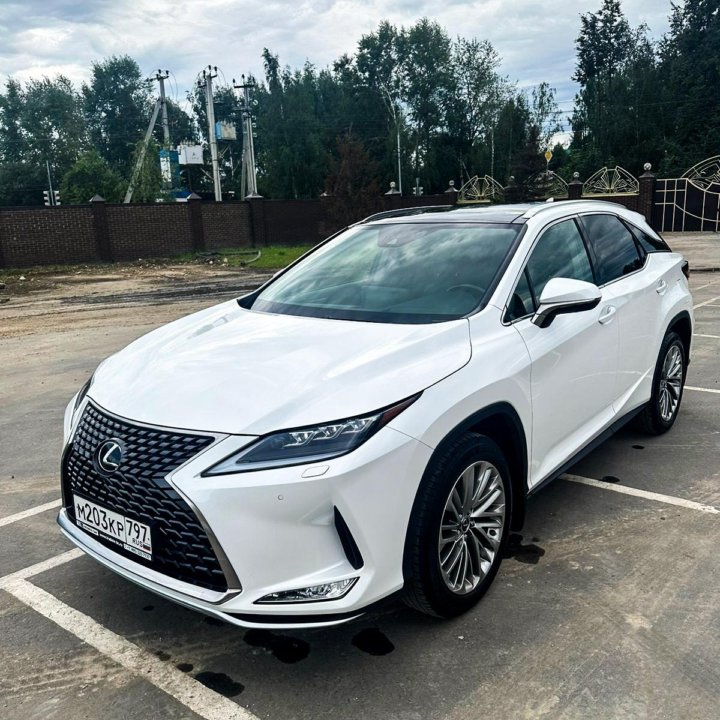 Lexus RX, 2021