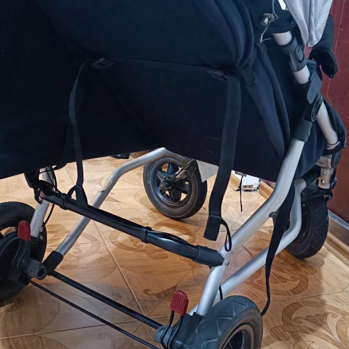 Коляска для двойни Mountain buggy Duet 2 в 1