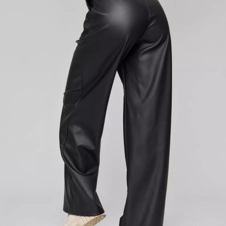 Брюки кожаные