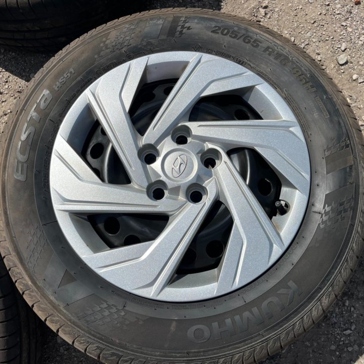 Оригинал Диски R16 Hyundai Creta 5x114.3 Колпаки