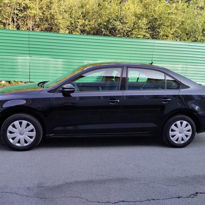 Volkswagen Jetta, 2015