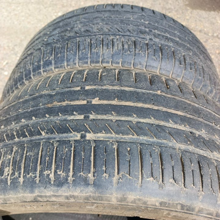 275/40 R20 Kinforest KF550