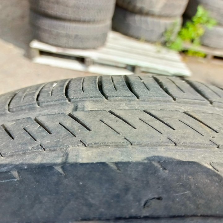 315/35 R20 Kinforest KF550