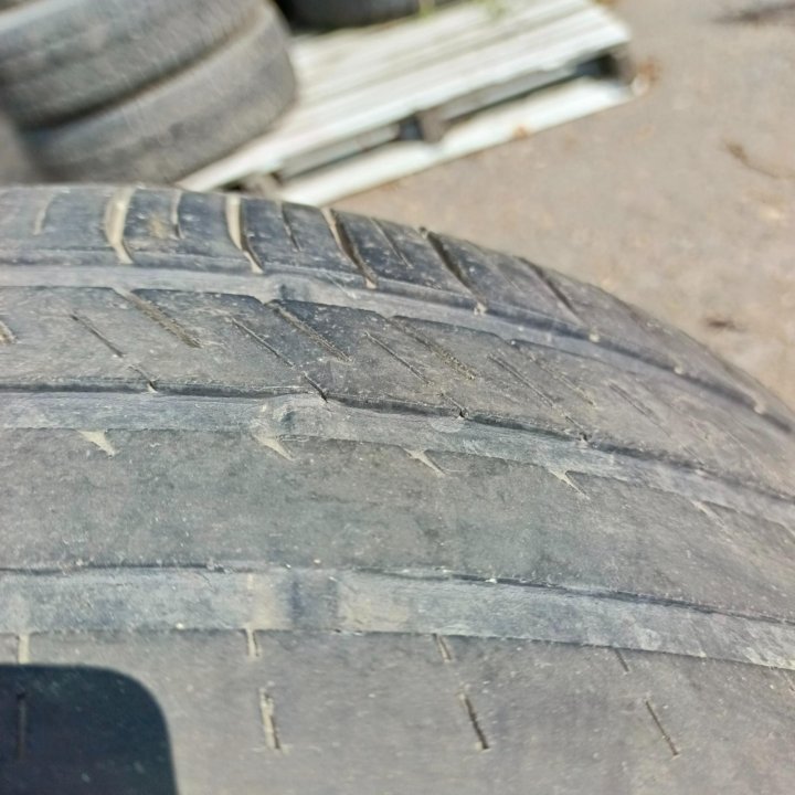 315/35 R20 Kinforest KF550