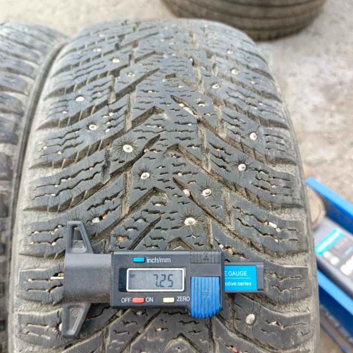 185/65 R14 Nokian Hakkapeliitta 8