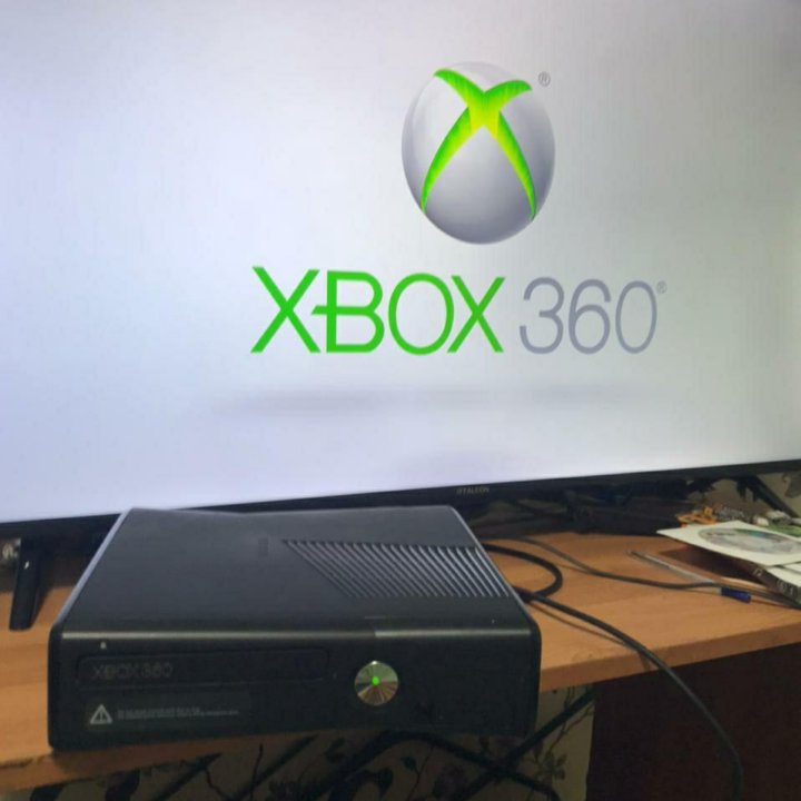 Xbox 360s