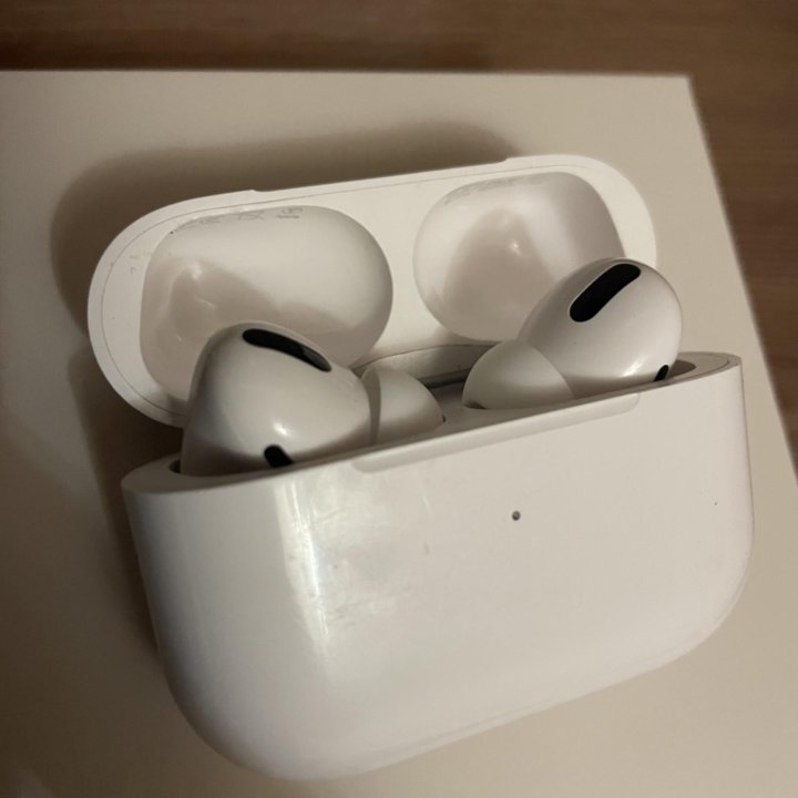 Наушники AirPods Pro (реплика)