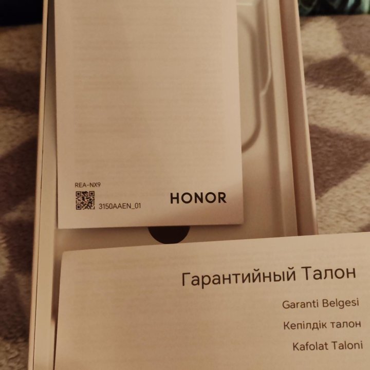 Honor 90