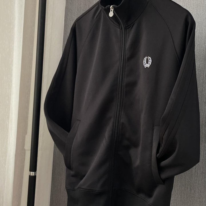 Fred perry олимпийка Б/У оригинал