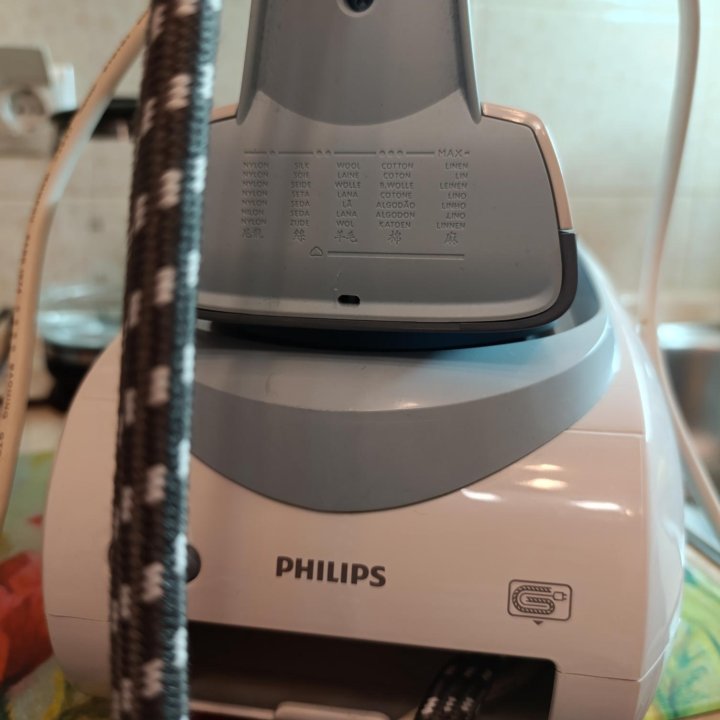 Парогенератор/паровая станция Philips GC6520