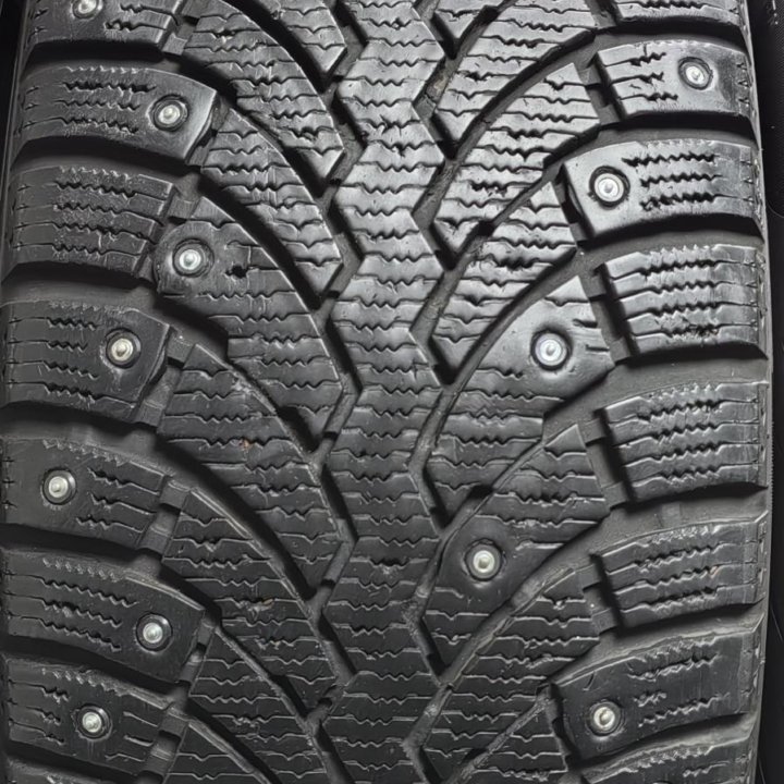 215/60R17 100T Formula Ice