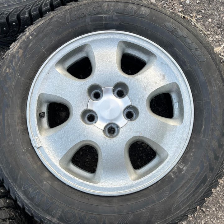 Оригинал Литые Диски R16 Toyota 5x114.3 60.1 ET45