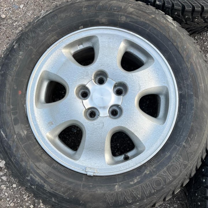 Оригинал Литые Диски R16 Toyota 5x114.3 60.1 ET45