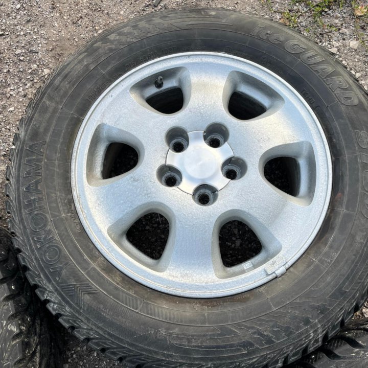 Оригинал Литые Диски R16 Toyota 5x114.3 60.1 ET45