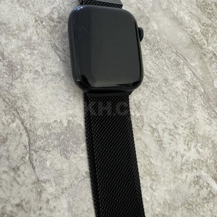 Apple watch 8