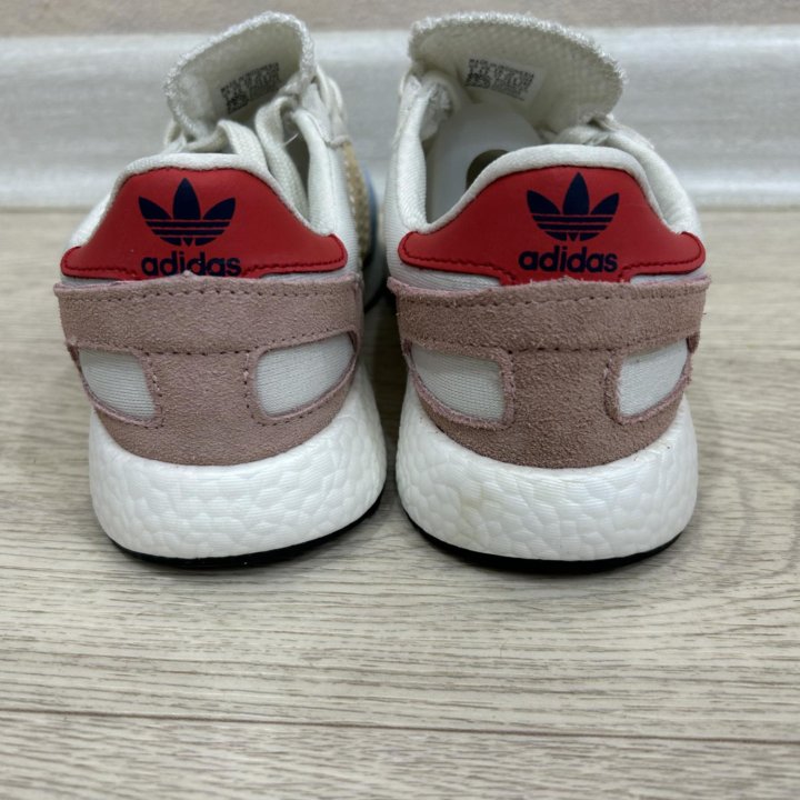 Кроссовки adidas с 36 - 41