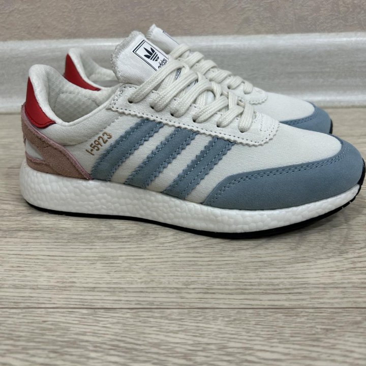 Кроссовки adidas с 36 - 41