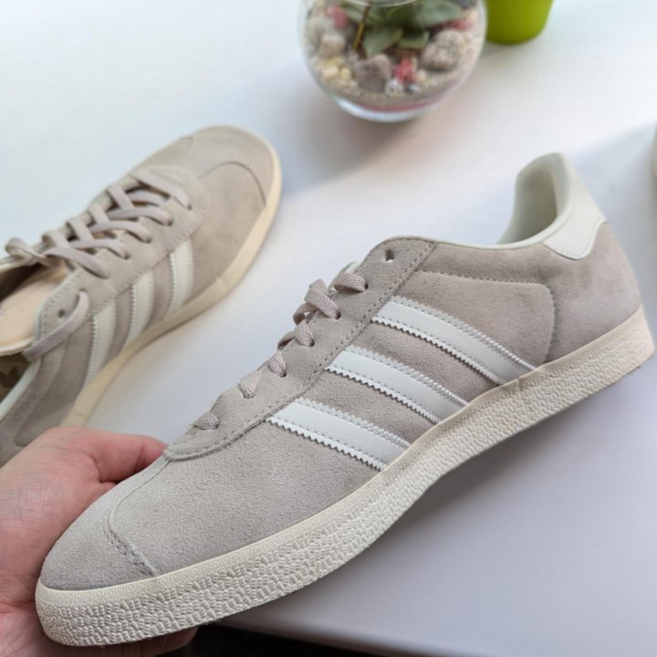 Adidas gazelle