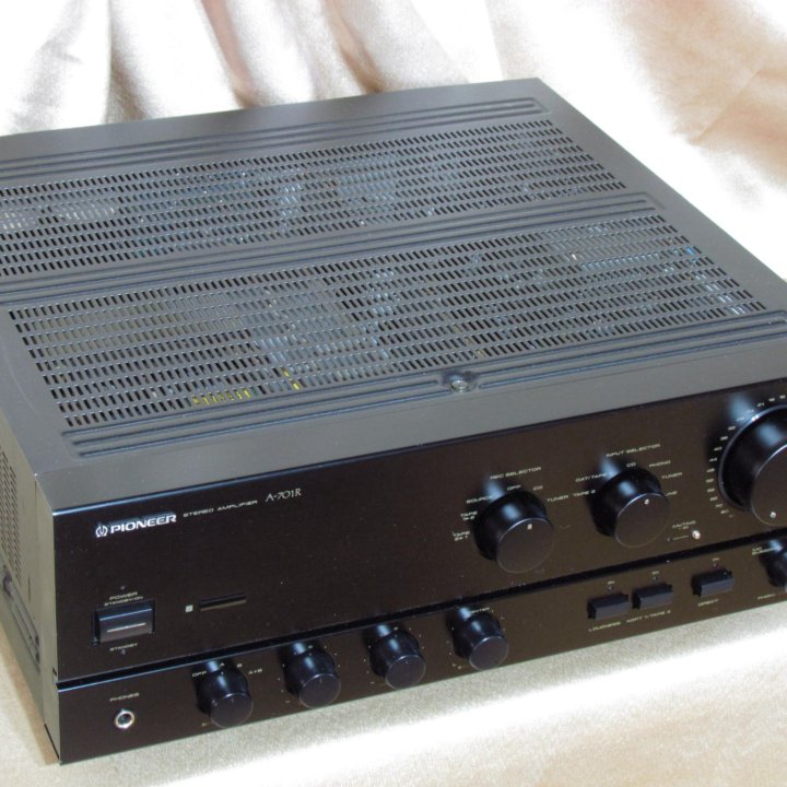 Усилитель Pioneer A 701 R