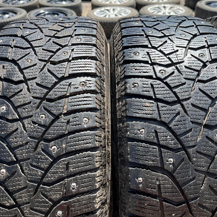 Зима Bridgestone 195/65 R15 Диски 4x100 D60.1