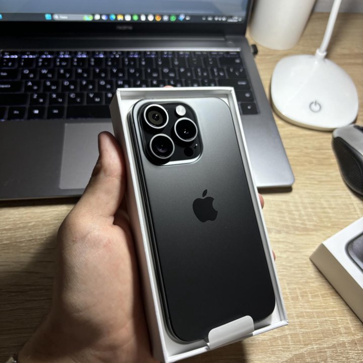 iPhone 15 pro НОВЫЙ