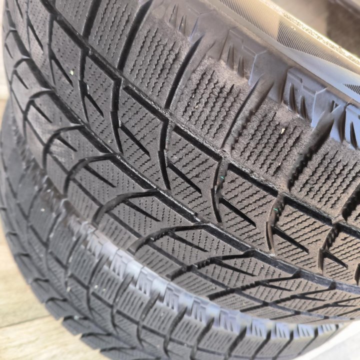 215/55/17, Bridgestone Blizzak WS60, 2 шт