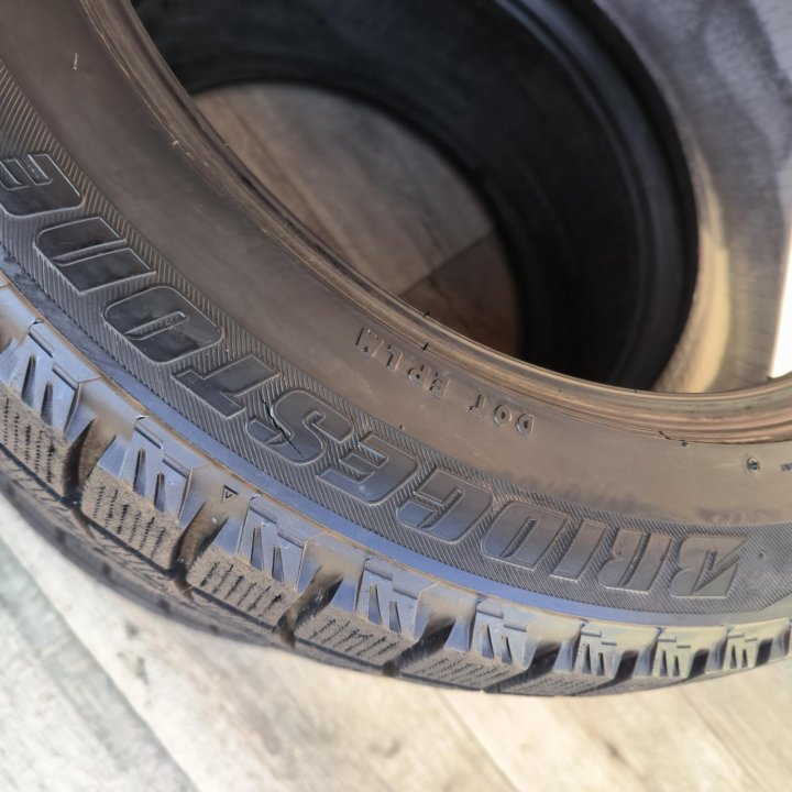 215/55/17, Bridgestone Blizzak WS60, 2 шт