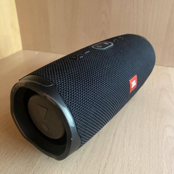 Jbl charge 4