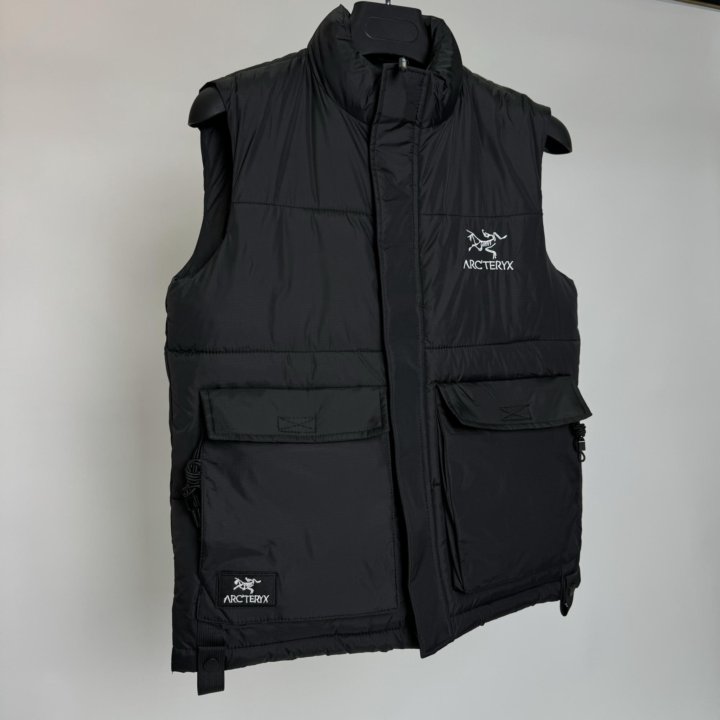 Жилетка мужская Arcteryx