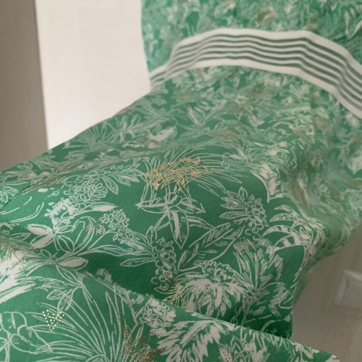 Фирменная платье cache