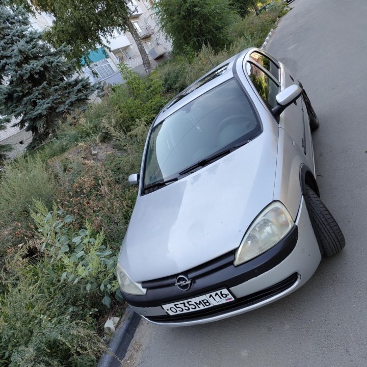 Opel Corsa, 2001