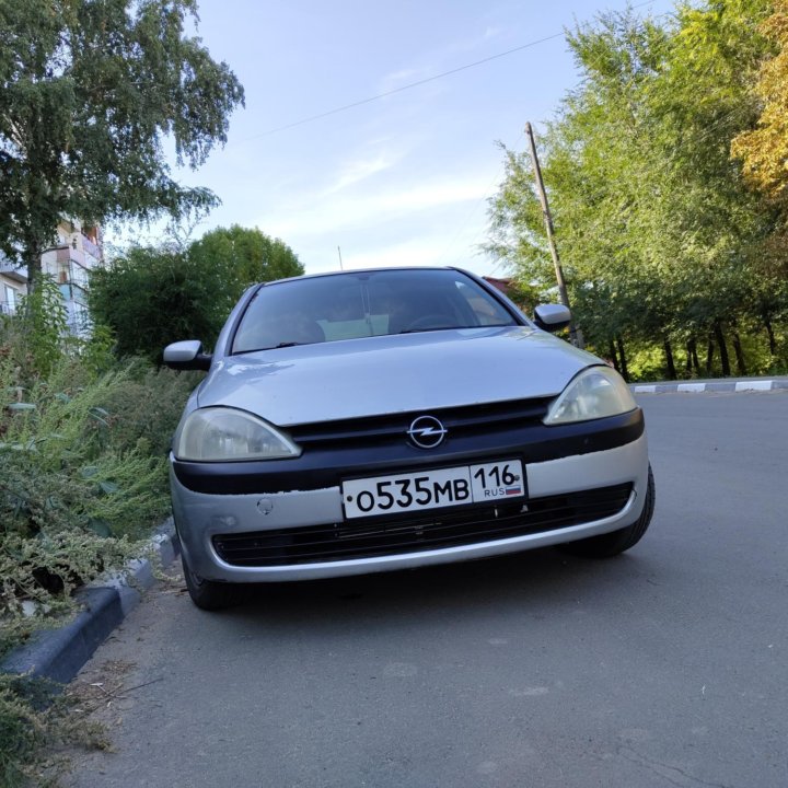 Opel Corsa, 2001