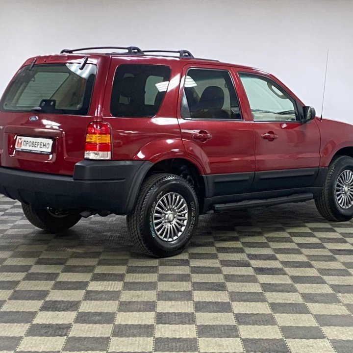 Ford Escape, 2005